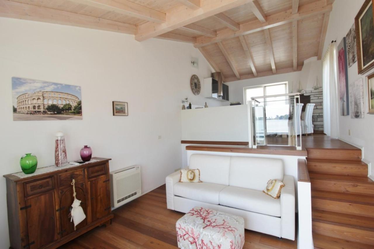 Istrian villa with unique sea view Lovrečica Extérieur photo