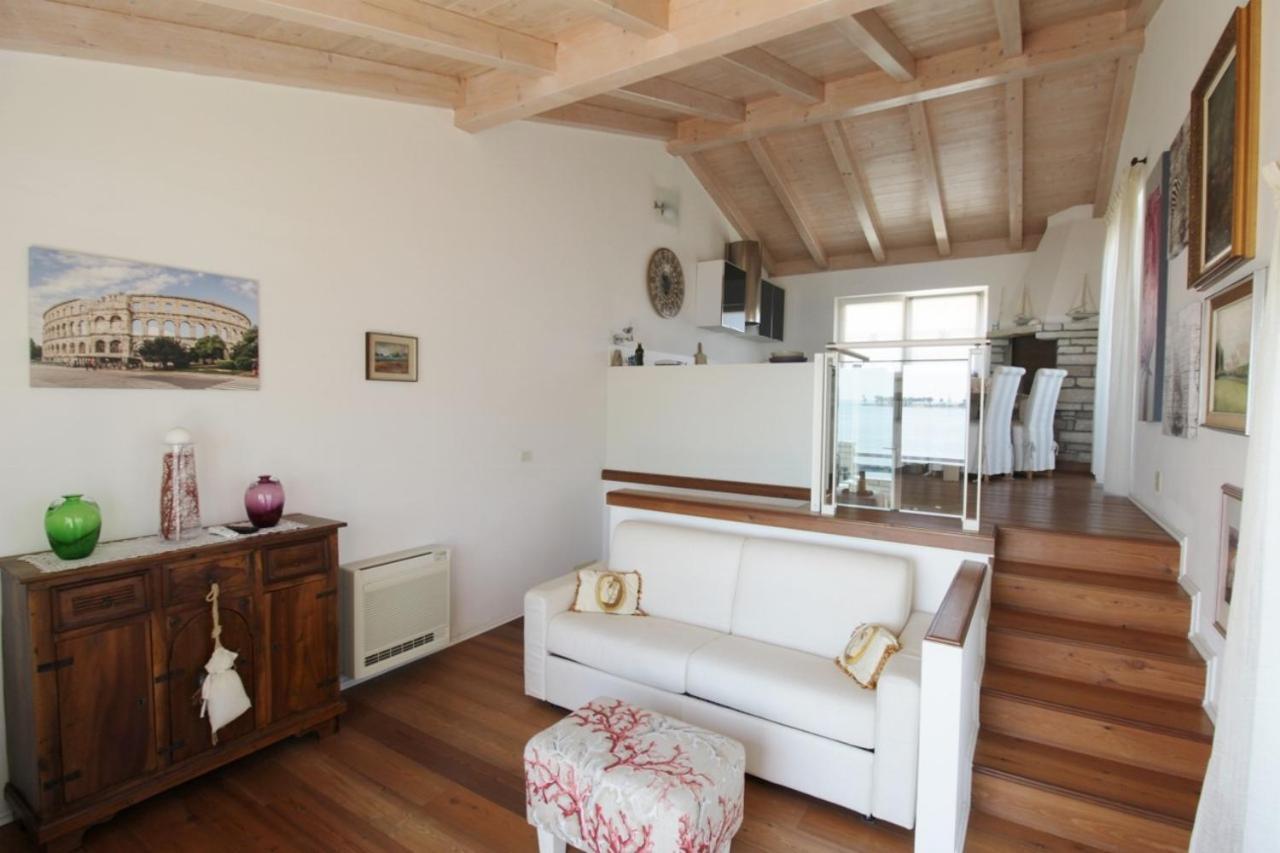 Istrian villa with unique sea view Lovrečica Extérieur photo